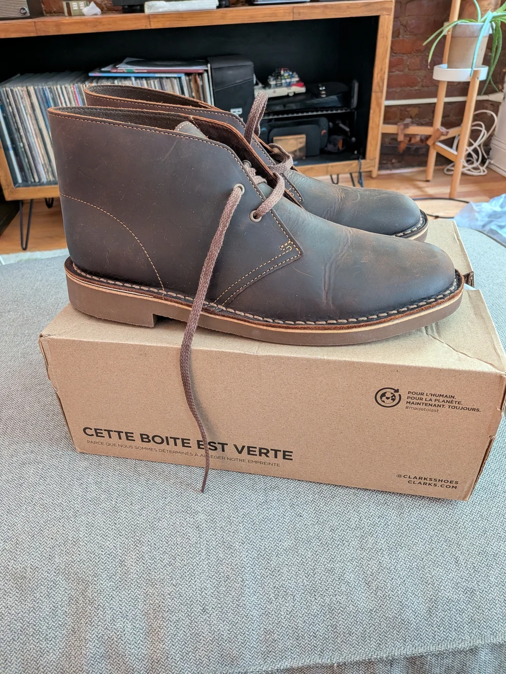 Clarks Brown Leather Chukka Boots - 10